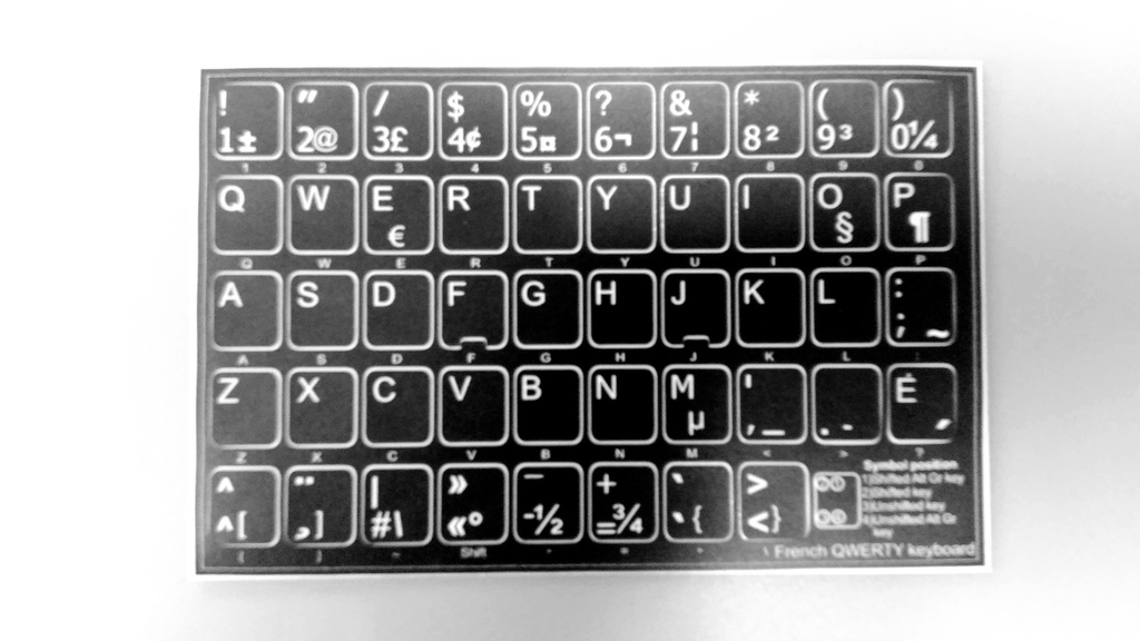 Autocollants pour clavier Francais Canadien opaque 11X13MM blanc sur noir