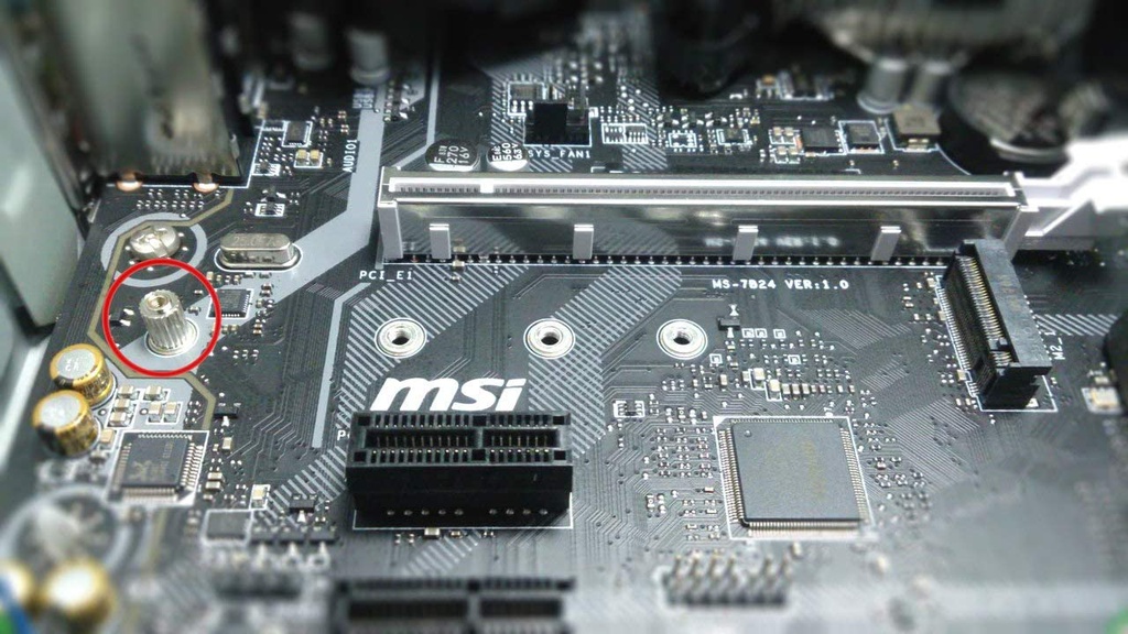 Vis de montage pour SSD M.2 pour cartes mères Gigabyte et MSI