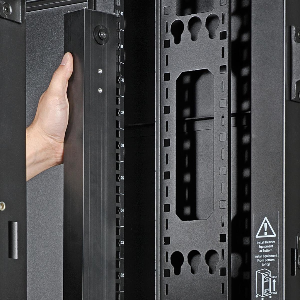 TRIPP LITE PDU3V6L2130