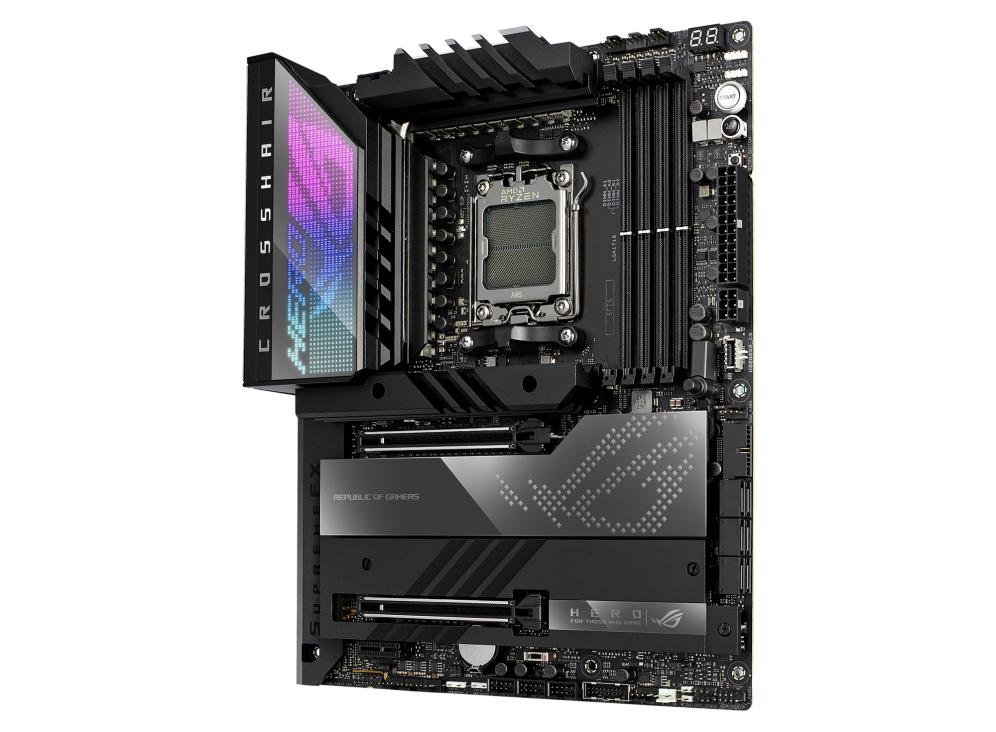 ASUS ROG CROSSHAIR X670E HERO