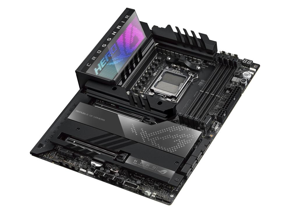 ASUS ROG CROSSHAIR X670E HERO