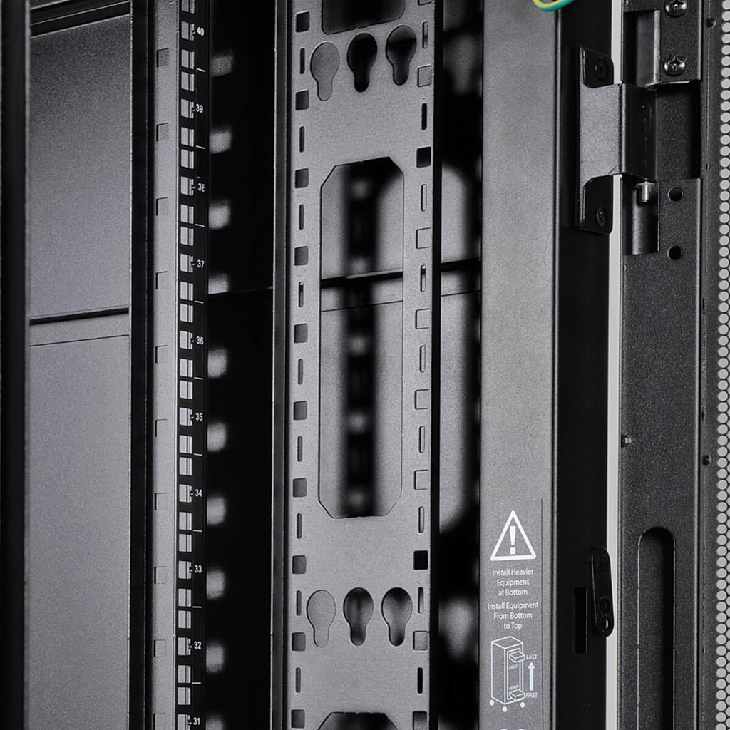 TRIPP LITE SRVRTBAR45
