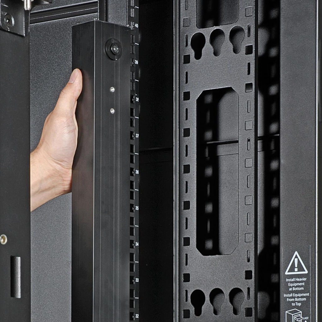 TRIPP LITE SRVRTBAR45